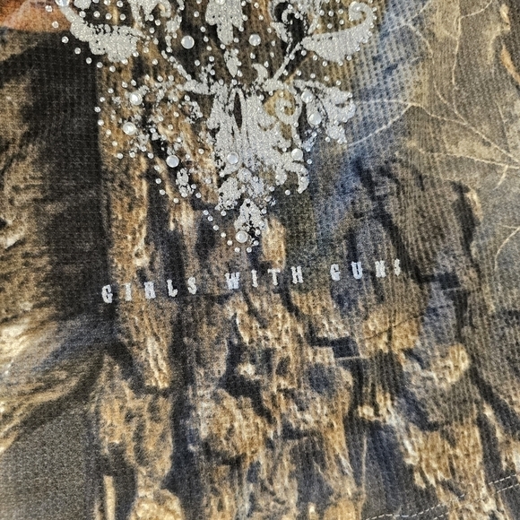 GIRLS WITH GUNS camo print lace top mossy oak country tee top shirt sz Sโฆ - Picture 8 of 14
